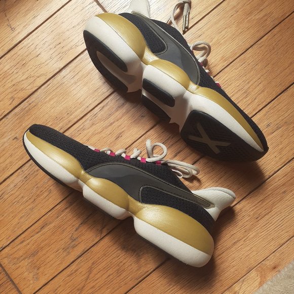 PUMA runners. They need YOU!!!(NWOT) - Picture 8 of 8